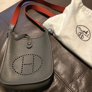 Hermès, Evelyn pm bag. Rarely used.